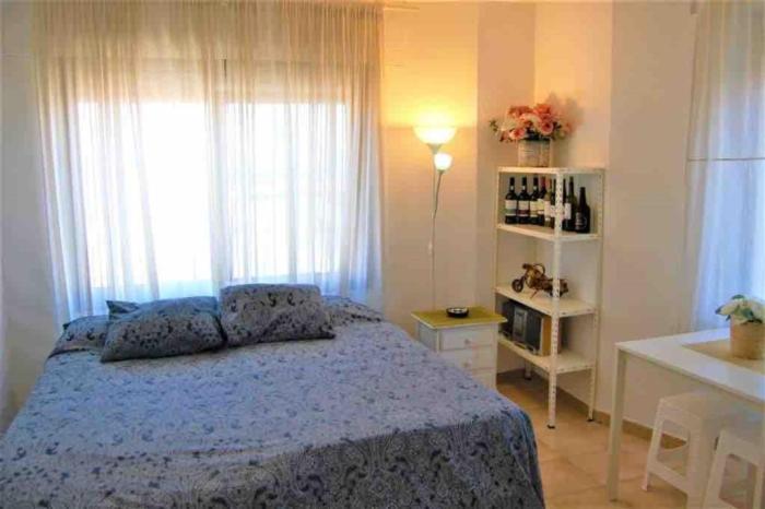 Apartamento Apartamento Triana Plaza Cuba.wifi 500mb Netflix Sevilla